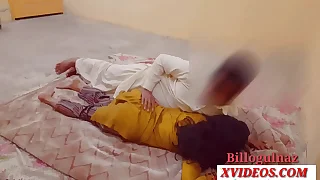 Indian teen&lpar;18 &rpar;first time anal sex roughly boyfriend clear hindi audio